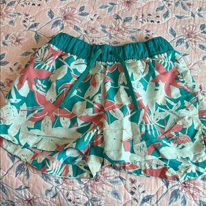 NORTHFACE floral shorts